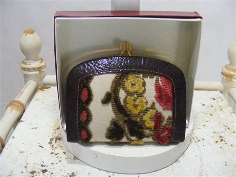 Women Box 1960s Vintage Change Purses